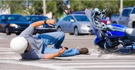 Understanding the Importance of Talking to a Motorcycle Accident Lawyer After the Crash